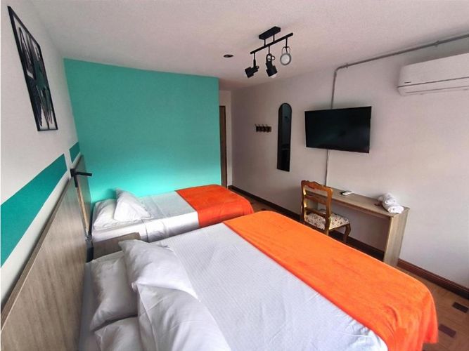 Casa de 7 alcobas en venta en San Antonio, Cali, 240 m² · foto 19 de 24
