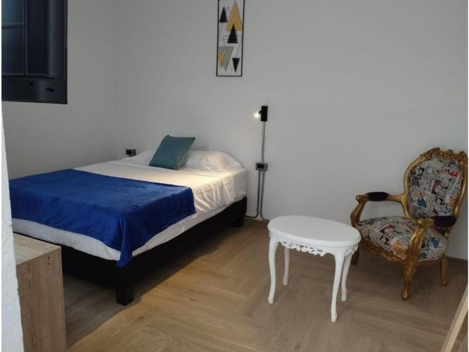 Casa de 7 alcobas en venta en San Antonio, Cali, 240 m² · foto 22 de 24
