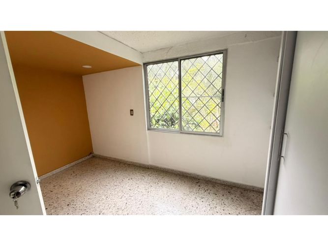 Casa de 5 alcobas en venta en Nueva Tequendama, Cali, 160 m² · foto 11 de 16