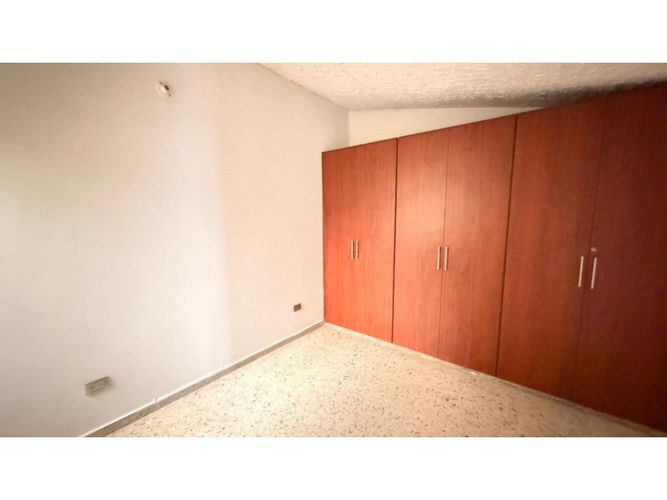 Casa de 5 alcobas en venta en Nueva Tequendama, Cali, 160 m² · foto 13 de 16