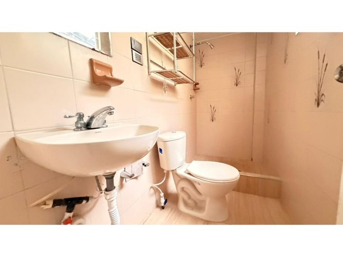 Casa de 5 alcobas en venta en Nueva Tequendama, Cali, 160 m² · foto 15 de 16