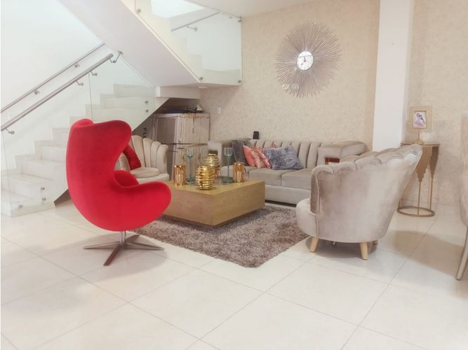 Casa de 4 alcobas en venta en Alfaguara, Jamundí, 296 m² · foto 8 de 24