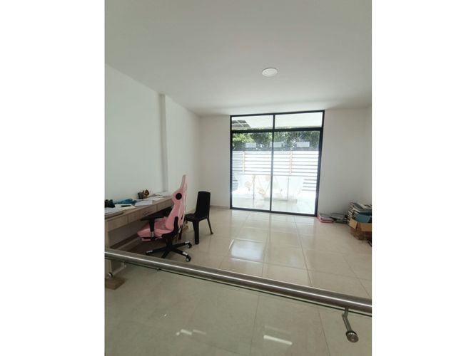 Casa de 4 alcobas en venta en Alfaguara, Jamundí, 296 m² · foto 12 de 24