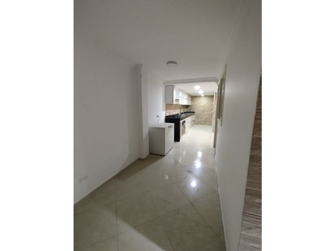 Casa de 6 alcobas en venta en El Limonar, Cali, 160 m² · foto 7 de 24