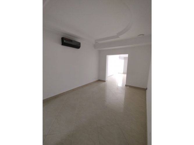 Casa de 6 alcobas en venta en El Limonar, Cali, 160 m² · foto 10 de 24