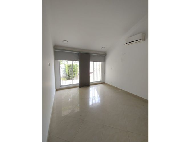 Casa de 6 alcobas en venta en El Limonar, Cali, 160 m² · foto 23 de 24