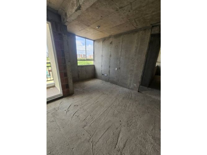 Apartamento de 2 alcobas en venta en Valle Del Lili, Cali, 64 m² · foto 2 de 8