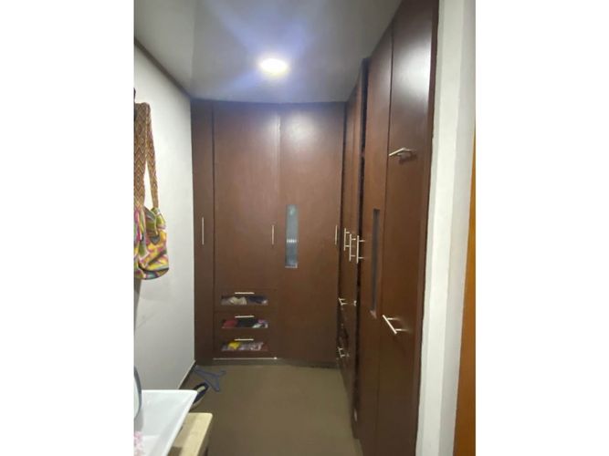 Casa de 5 alcobas en venta en Caney, Cali, 320 m² · foto 5 de 7