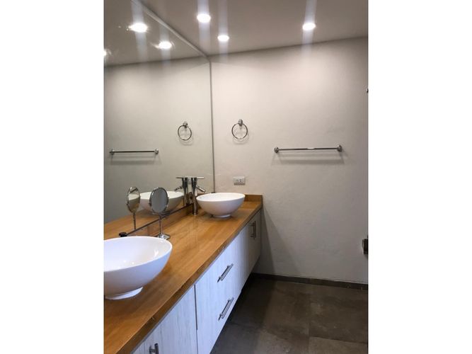 Apartamento de 3 alcobas en venta en Santa Monica, Cali, 240 m² · foto 12 de 14