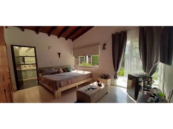Casa de 6 alcobas en venta en La Morada, Jamundí, 450 m² · foto 7 de 10
