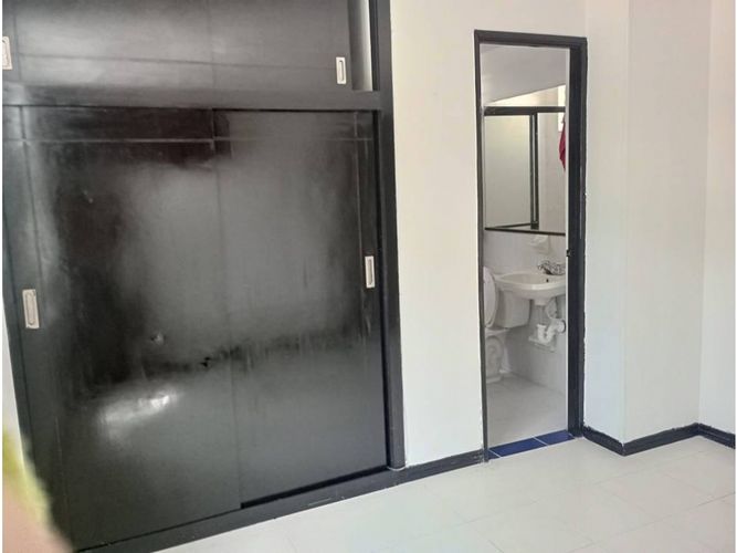 Apartamento de 3 alcobas en venta en Prados Del Norte, Cali, 74 m² · foto 3 de 15
