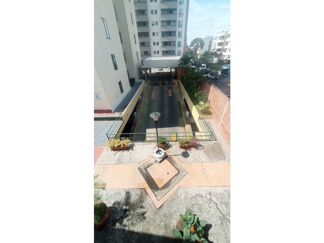 Apartamento de 3 alcobas en venta en Prados Del Norte, Cali, 74 m² · foto 13 de 15