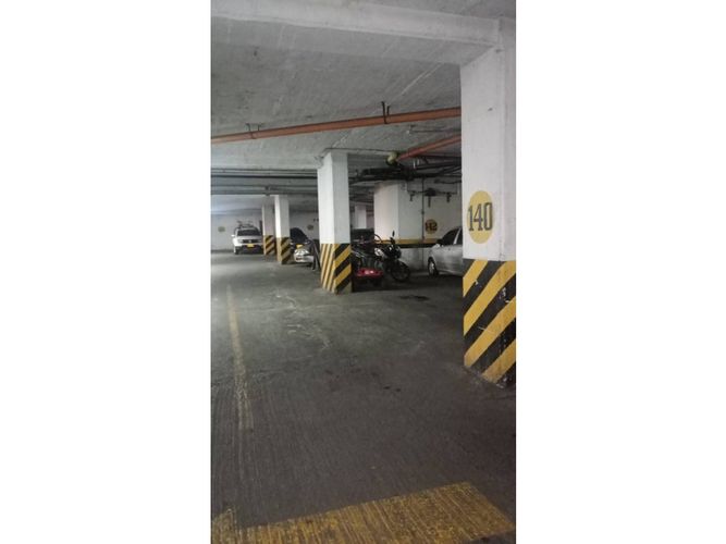Apartamento de 3 alcobas en venta en Prados Del Norte, Cali, 74 m² · foto 14 de 15