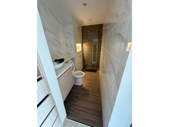 Apartamento de 3 alcobas en venta en Valle Del Lili, Cali, 64 m² · foto 9 de 10