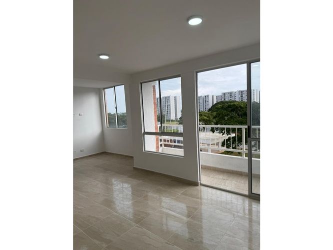 Apartamento de 2 alcobas en venta en Bochalema, Cali, 60 m² · foto 2 de 24