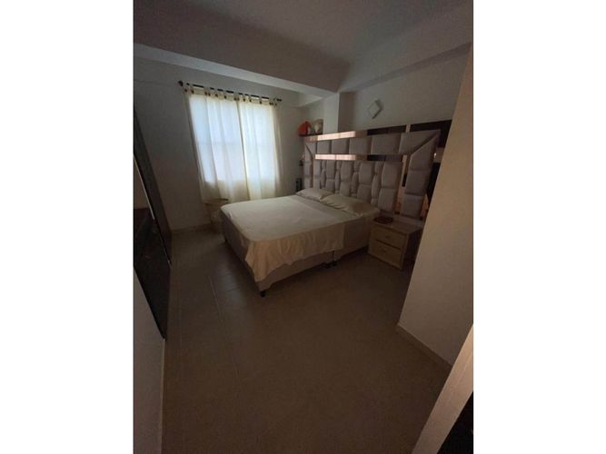 Apartamento de 2 alcobas en venta en El Limonar, Cali, 70 m² · foto 6 de 10