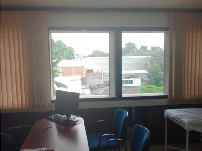 Oficina en venta en San Fernando Nuevo, Cali, 20 m² · foto 3 de 9