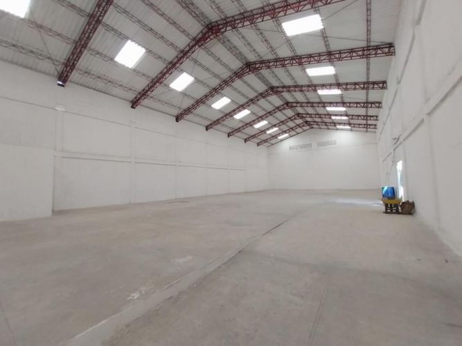 Bodega en arriendo en La Union, Barranquilla, 667 m² · foto 2 de 20