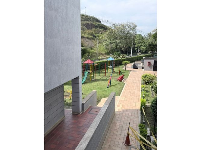 Apartamento de 2 alcobas en venta en Cuarto De Legua - Guadalupe, Cali, 94 m² · foto 17 de 22