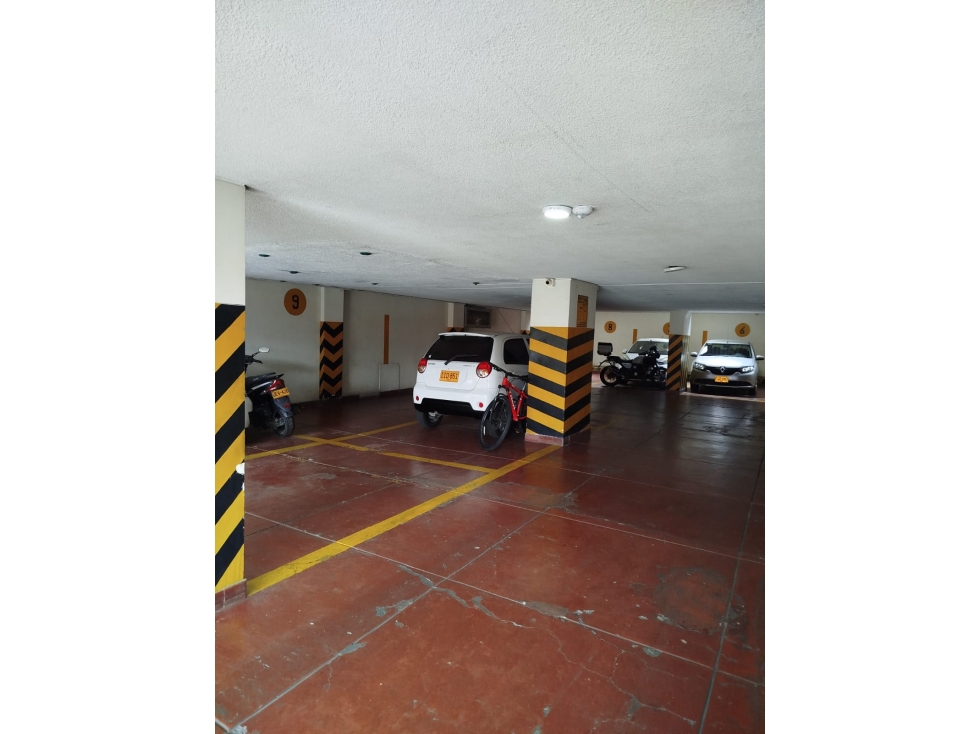 Apartamento en venta en El Bosque, Cali · foto 18 de 18