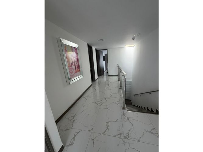 Casa de 3 alcobas en venta en El Castillo, Jamundí, 130 m² · foto 6 de 13