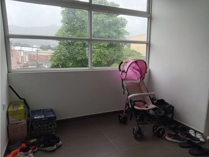 Edificio en venta en La Merced, Cali, 460 m² · foto 9 de 22