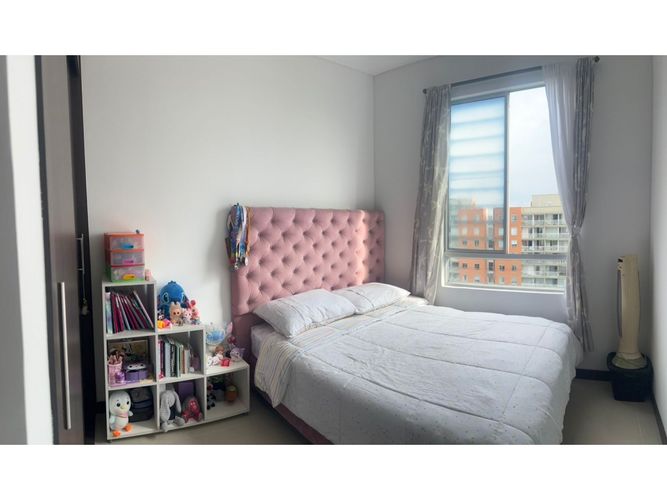 Apartamento de 2 alcobas en venta en Valle Del Lili, Cali, 76 m² · foto 8 de 11