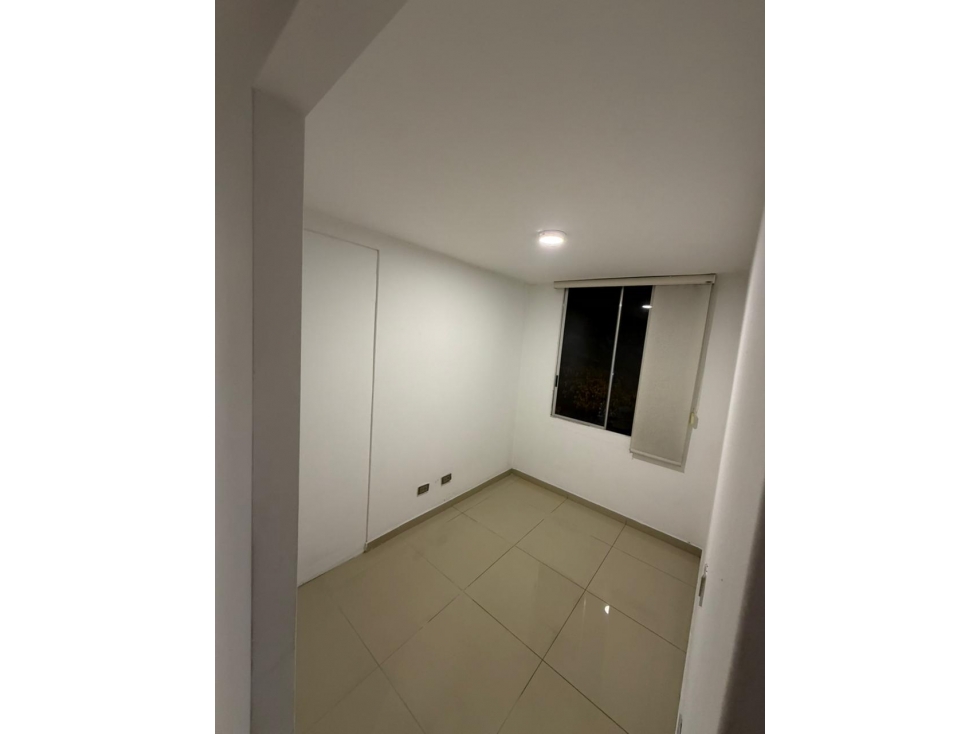 Apartamento en venta en Las Vegas De Comfandi, Cali · foto 6 de 8