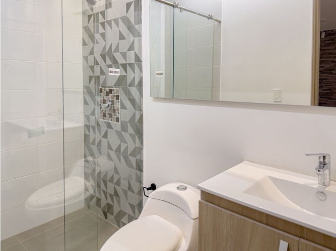 Casa de 5 alcobas en venta en Las Mercedes, Jamundí, 280 m² · foto 9 de 24