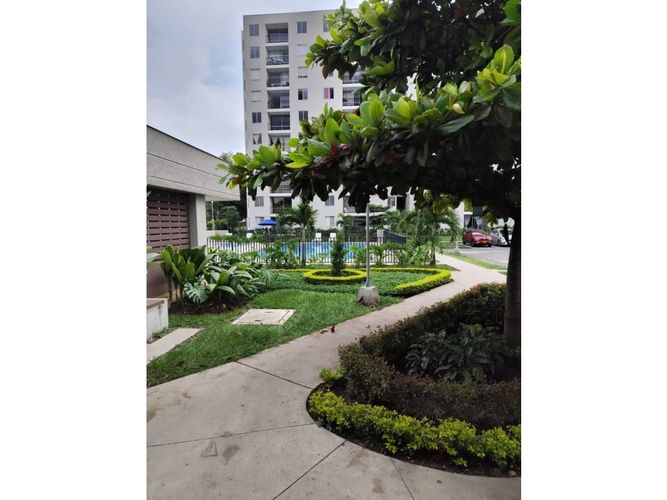 Apartamento de 2 alcobas en venta en Bochalema, Cali, 69 m² · foto 12 de 20