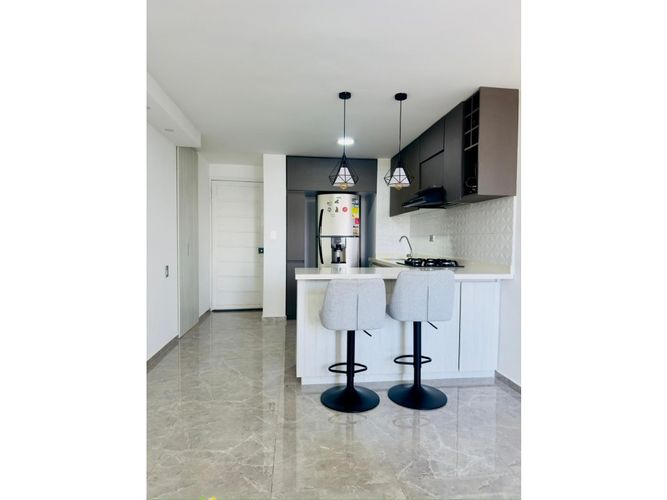 Apartamento de 2 alcobas en venta en Bochalema, Cali, 68 m² · foto 4 de 15