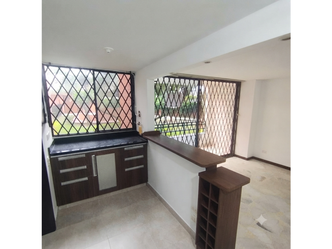 Apartamento de 4 alcobas en venta en La Hacienda, Cali, 104 m² · foto 3 de 9