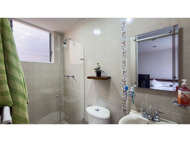Apartamento en venta en Cuarto De Legua - Guadalupe, Cali · foto 14 de 19