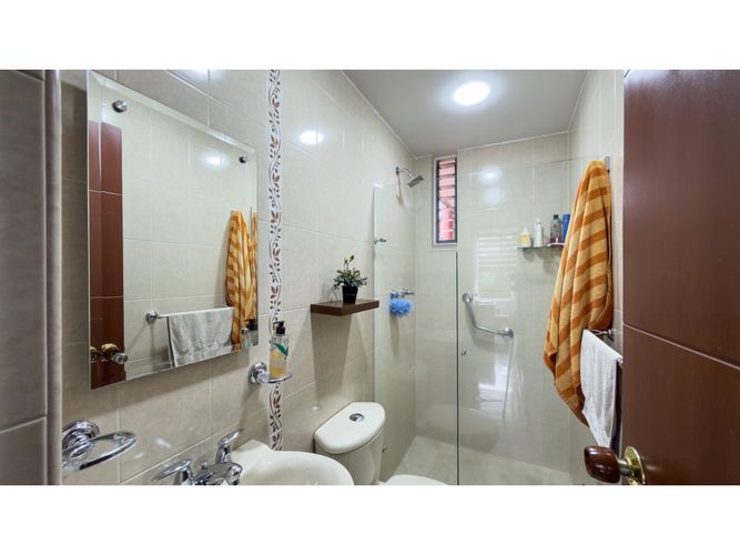 Apartamento en venta en Cuarto De Legua - Guadalupe, Cali · foto 15 de 19