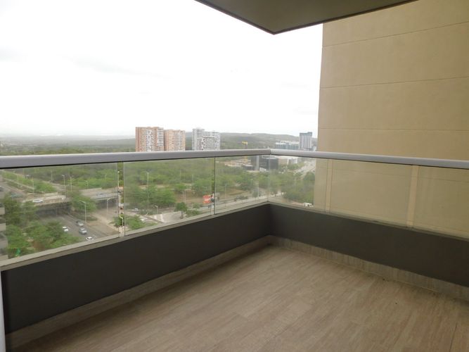 Apartamento de 2 alcobas en arriendo en Cr.La Castellana, Barranquilla, 78 m² · foto 14 de 24