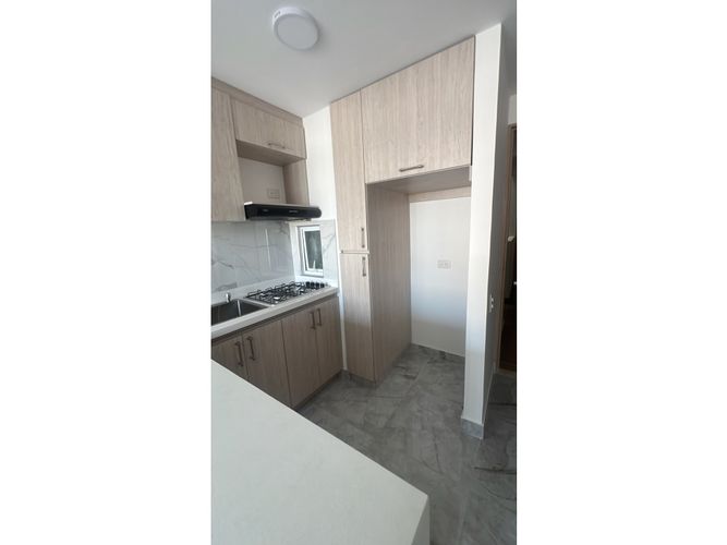 Apartamento de 2 alcobas en venta en Bochalema, Cali, 52 m² · foto 4 de 13