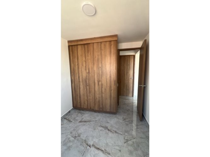 Apartamento de 2 alcobas en venta en Bochalema, Cali, 52 m² · foto 7 de 13