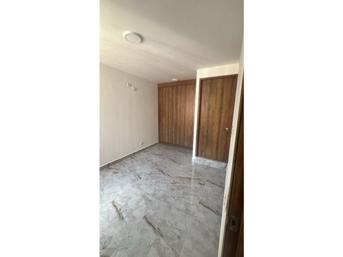 Apartamento de 2 alcobas en venta en Bochalema, Cali, 52 m² · foto 8 de 13