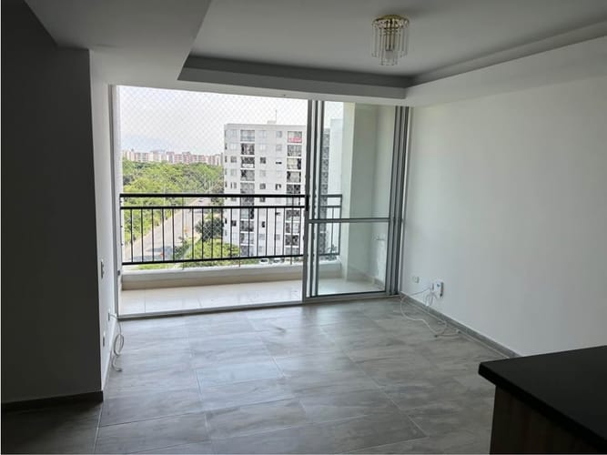 Apartamento de 3 alcobas en venta en Bochalema, Cali, 75 m² · foto 3 de 17