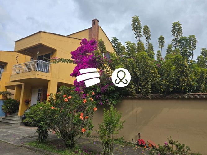 Casa de 5 alcobas en venta en El Tambo, La Ceja, 285 m² · foto 10 de 10