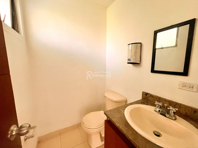Oficina en arriendo en Alejandría, Medellín, 54 m² · foto 15 de 21