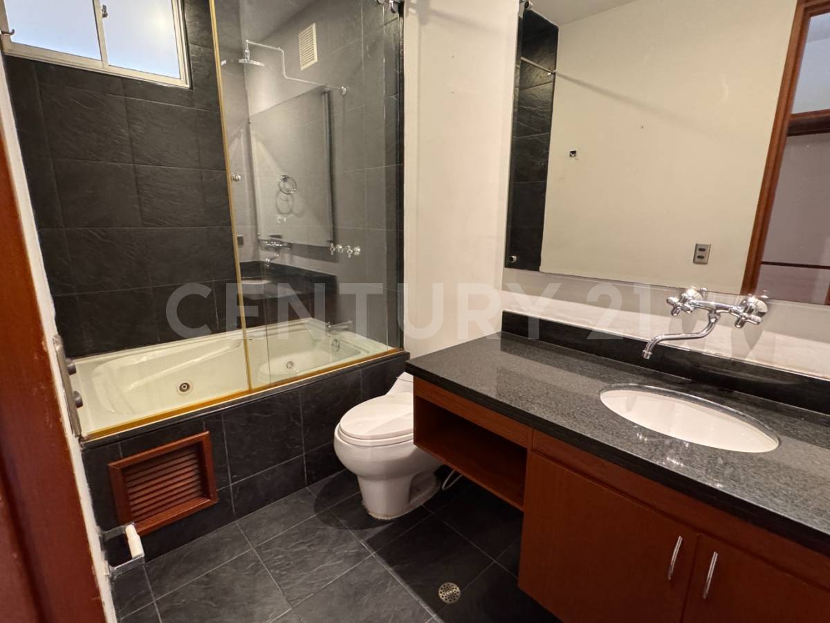 Apartamento en venta en Altos De Suba, Bogotá · foto 8 de 24