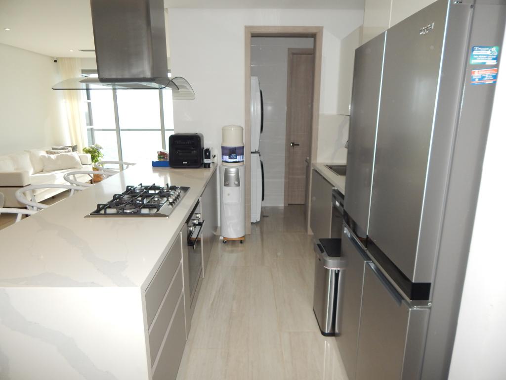Apartamento en venta en Lagos Del Caujaral, Atlántico · foto 4 de 24