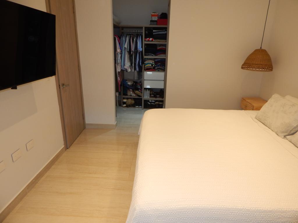 Apartamento en venta en Lagos Del Caujaral, Atlántico · foto 12 de 24
