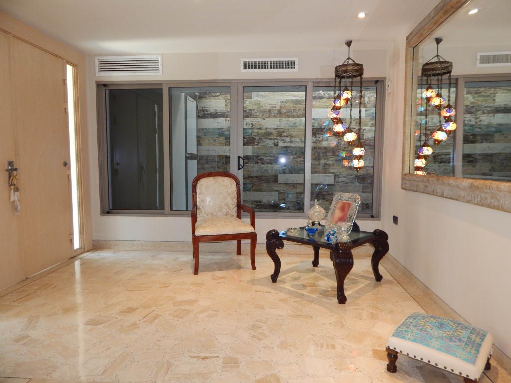 Casa en venta en Altos Del Limon, Barranquilla · foto 2 de 24