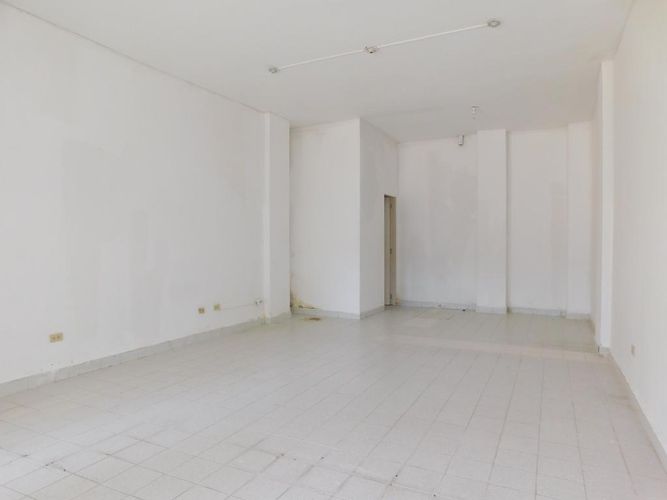 Local en arriendo en Colombia, Barranquilla, 40 m² · foto 6 de 8
