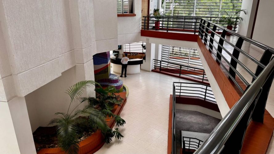 Apartamento de 3 alcobas en venta en La Gaitana, Neiva, 157 m² · foto 2 de 24