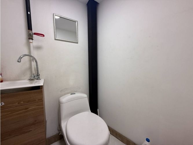 Local en venta en Los Colores, Medellín, 46 m² · foto 5 de 5