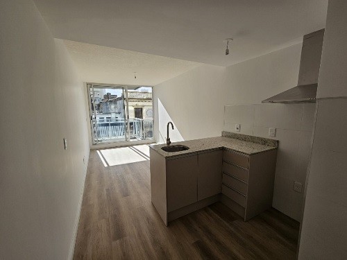 OPORTUNIDAD YA !!!!!! APARTAMENTO 1 DORMITORIO CENTRO