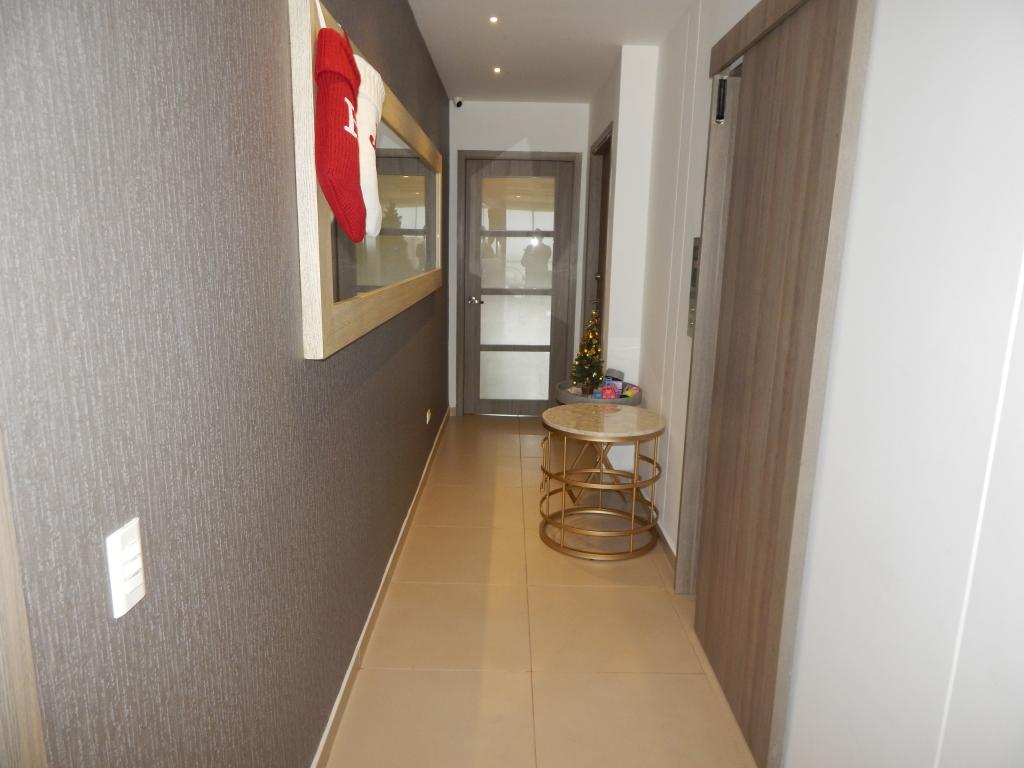 Apartamento en venta en Altos De Riomar, Barranquilla · foto 8 de 20